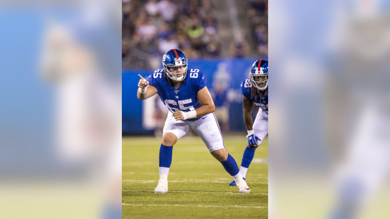 Offensive lineman Nick Gates signs two-year contract extension with Giants