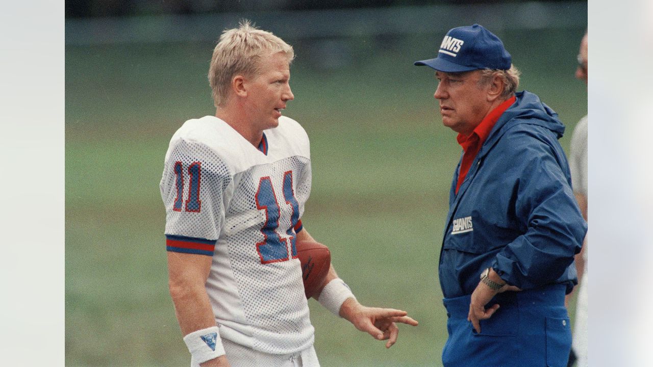 Friday Flashback: Giants' Phil Simms goes down for the season in 1990