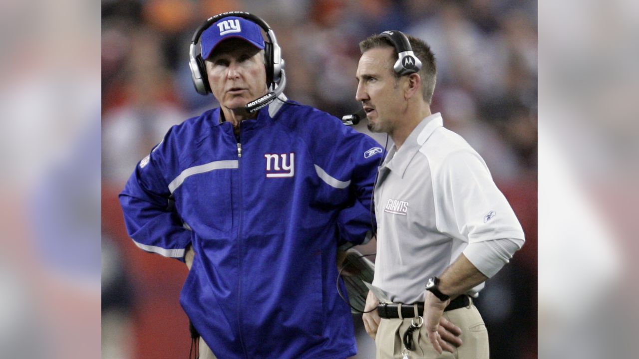 Eli Manning & Tom Coughlin Re-Live Magical 2007 Season