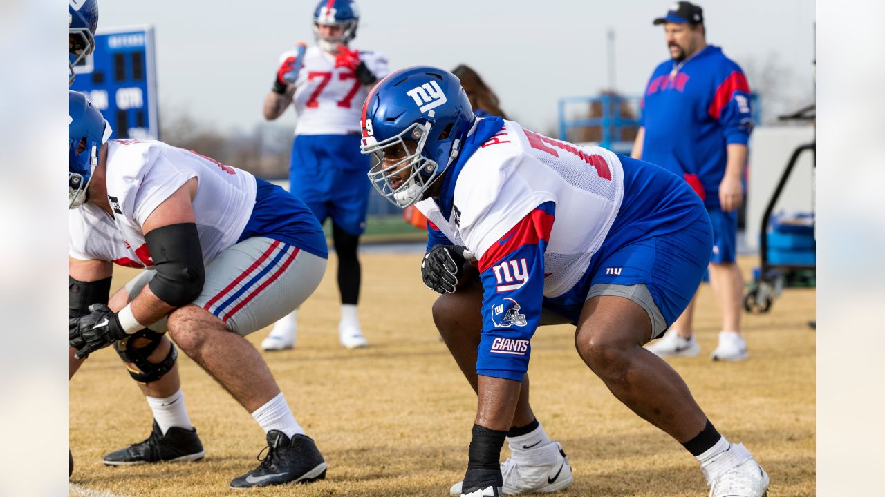 Giants have close ties to Bills' Damar Hamlin, agree he's 'a good dude' -  Newsday