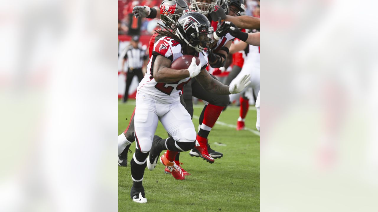 Devonta Freeman's approach to his Giants chance: 'A lot in the tank'