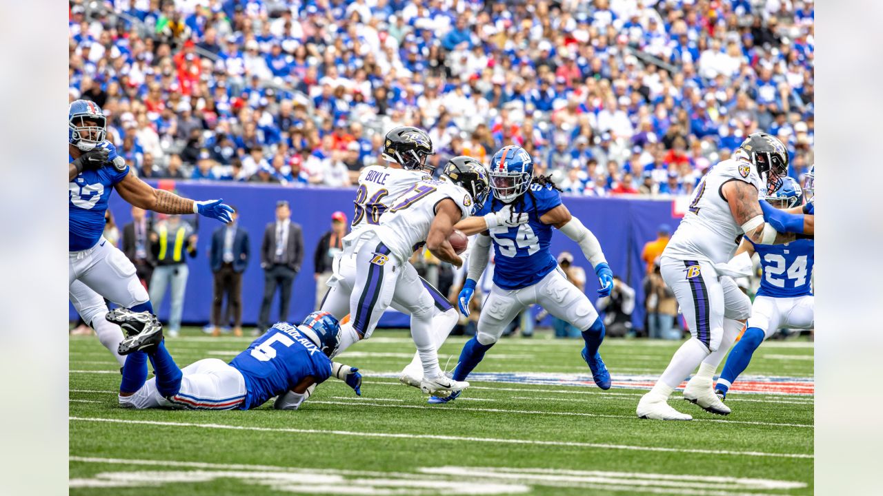 Close friends of Tomon Fox's family loved Giants rookie's preseason hit