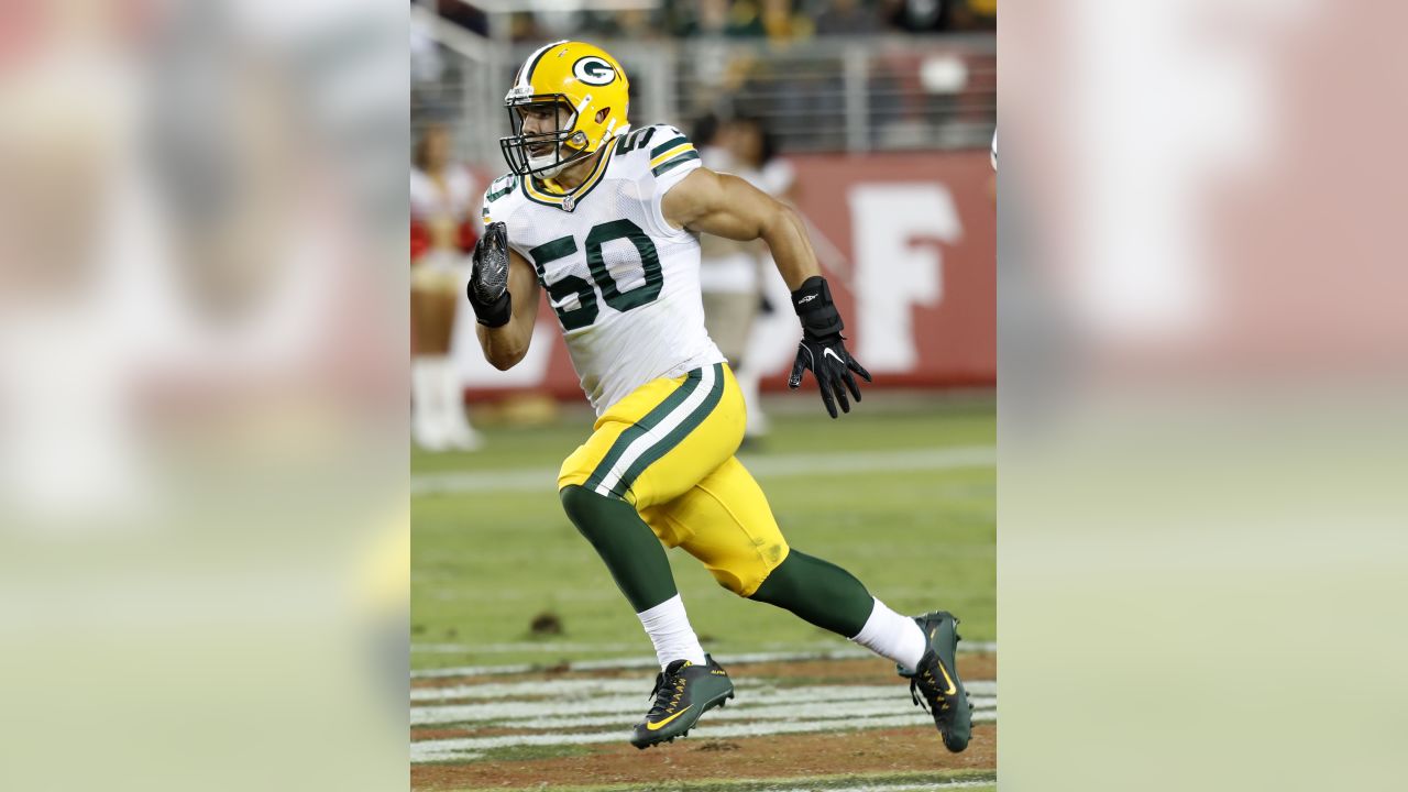 Packers, Giants star Blake Martinez made $5 million off collectables