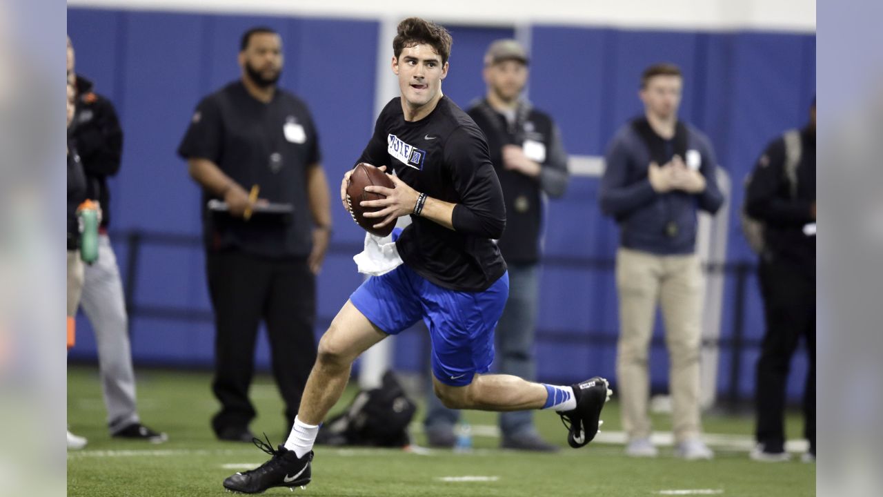 New York fans Jeered When The Giants Picked Daniel Jones #6 In The 2019  Draft. Nobody's Laughing Now - Duke Basketball Report