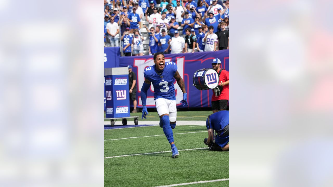 New York Giants news: Sterling Shepard takes off non-contact jersey