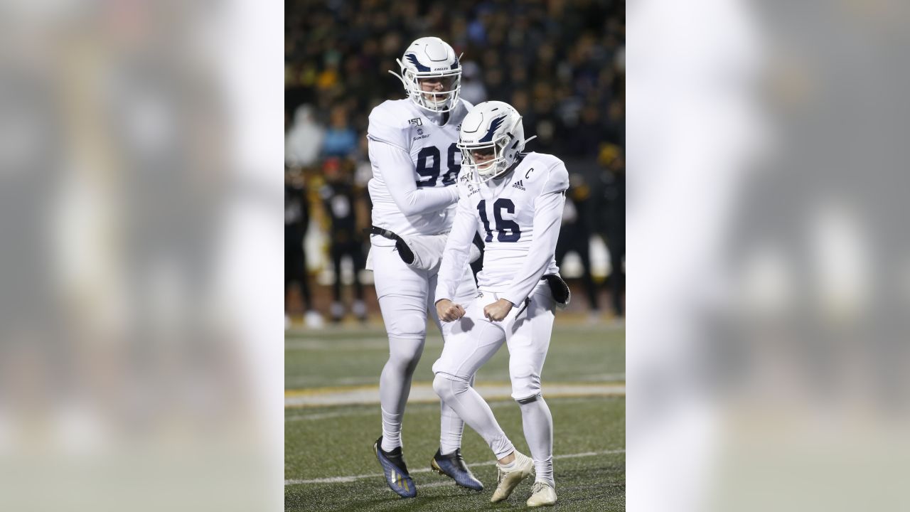 Purdue Football's Horvath, Jefferson Named to 2022 Reese's Senior