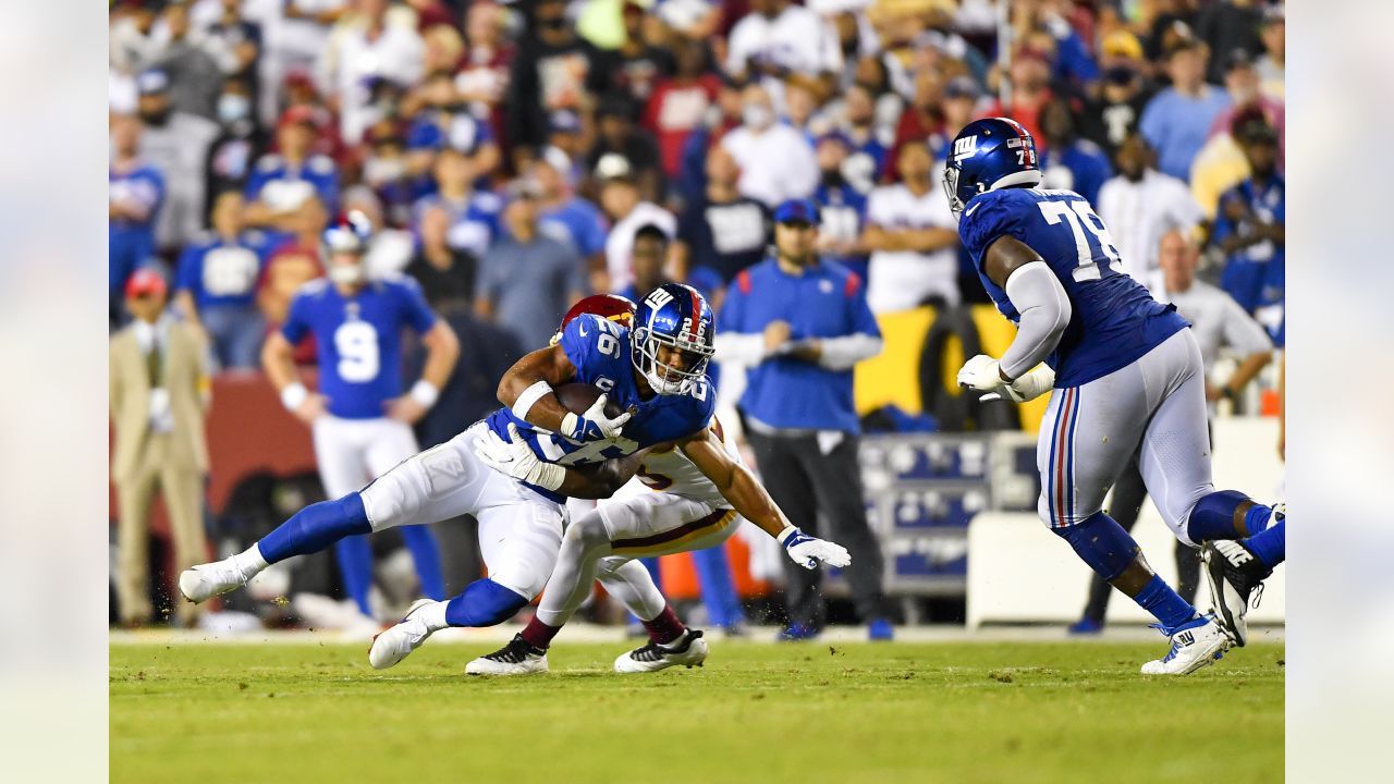 Hopkins converts 2nd chance, Washington beats Giants 30-29 - WTOP News