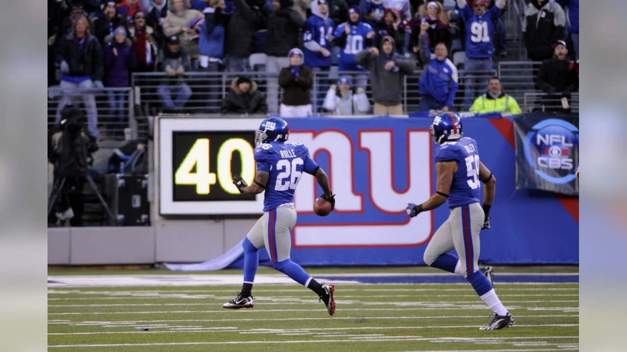 Jacksonville Jaguars quarterback David Garrard (9) passes during second  half week 12 NFL action between the New York Giants and Jacksonville Jaguars  at New Meadowlands Stadium in East Rutherford, N.J. The Giants