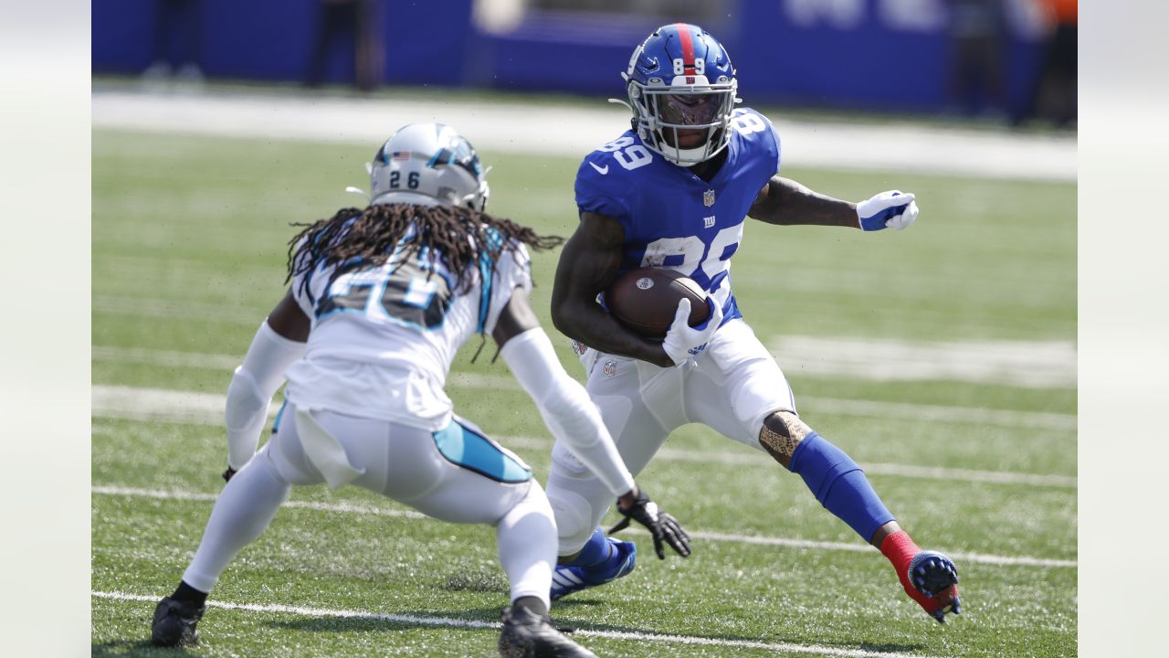 New York Giants linebacker Tomon Fox (49) defends against the Carolina  Panthers during an NFL football game Sunday, Sept. 18, 2022, in East  Rutherford, N.J. (AP Photo/Adam Hunger Stock Photo - Alamy