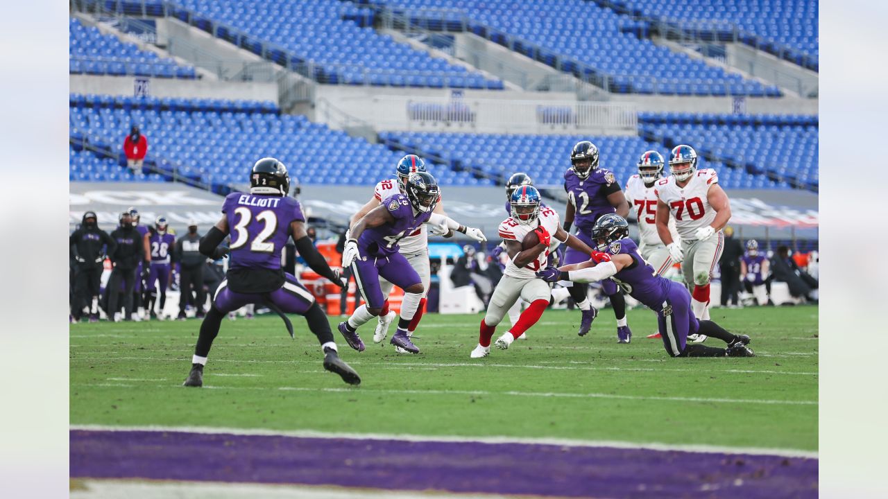 Ravens Fail to FinishAGAIN! - Russell Street Report Giants win