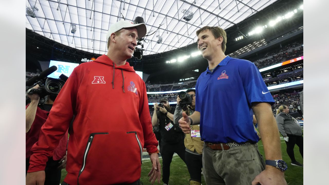 AFC quarterback Derek Carr (4) of the Las Vegas Raiders talks with head  coach Peyton Manning during the flag football event at the NFL Pro Bowl,  Sunday, Feb. 5, 2023, in Las