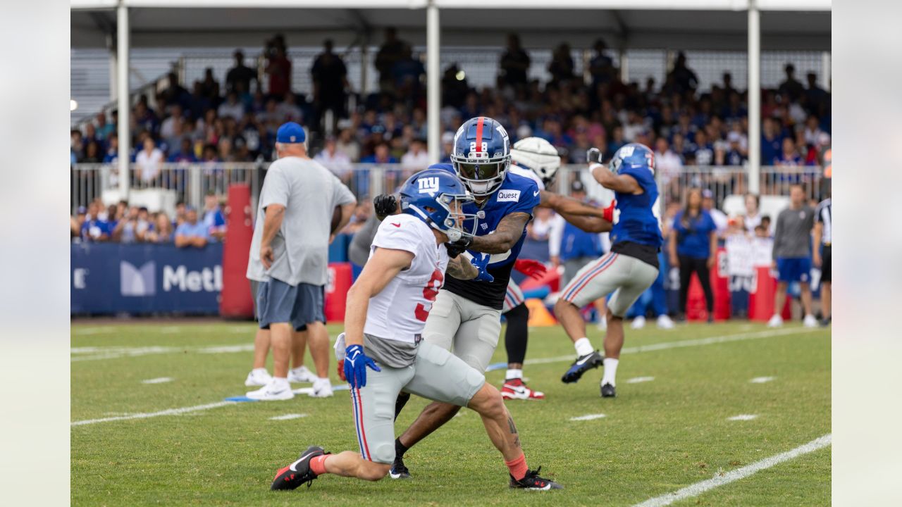 Giants' Tyrod Taylor, Collin Johnson take strong camps into preseason