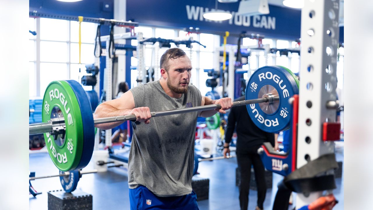 Daniel Jones Looks TERRIFYING In Recent Offseason Workouts 