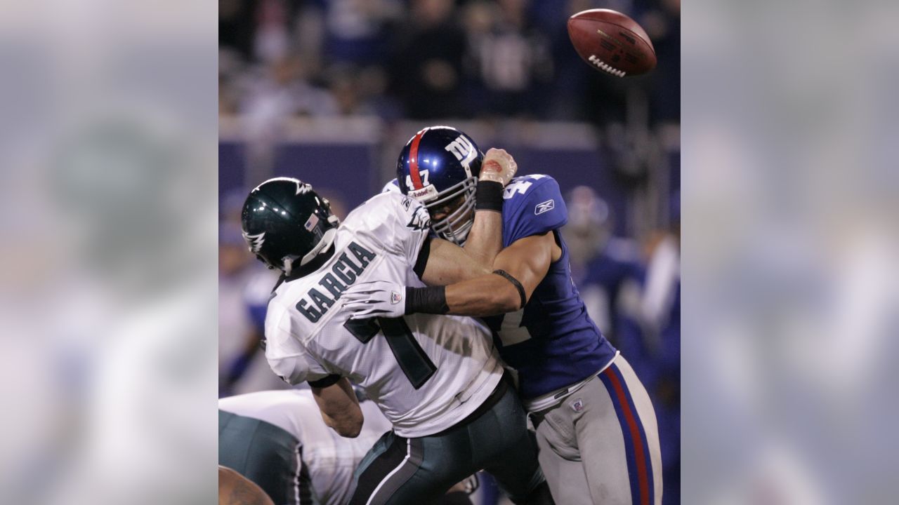 Giants Will Wear These Awesome Throwback Uniforms vs Eagles On Thursday  Night Football - Daily Snark