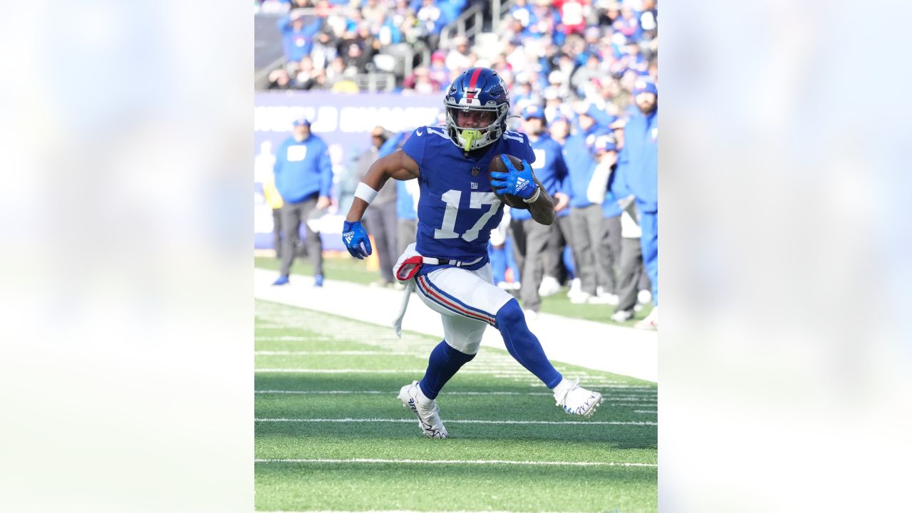 Sterling Shepard, Wan'Dale Robinson, six others, to miss the start of camp  - Big Blue View