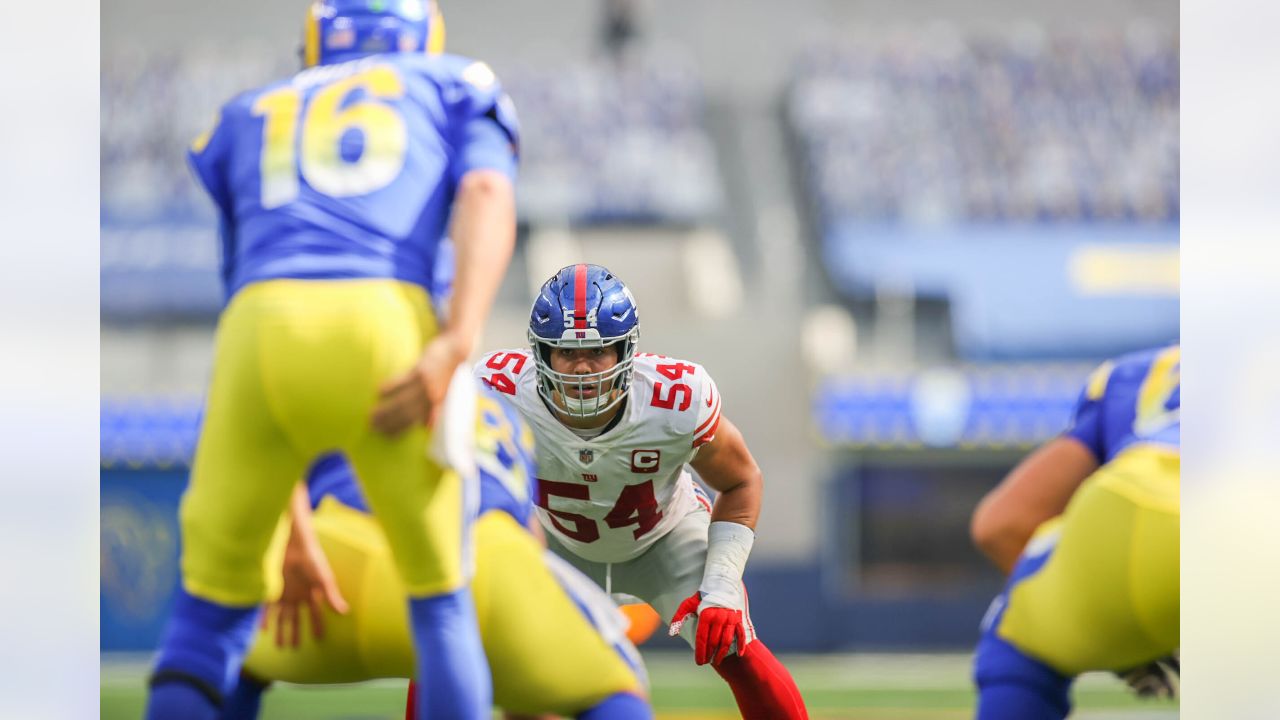 The Photo That Summed Up Eli's Career (In the waning minutes of regulation  in the NFC Championship game between the Giants and the 49ers, Eli Manning  surfaced from a freshly made crater