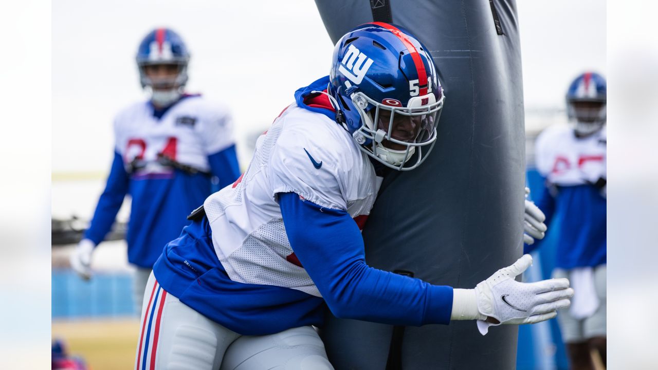 Giants' rookie Azeez Ojulari providing bright spot amidst horrible start -  Big Blue View