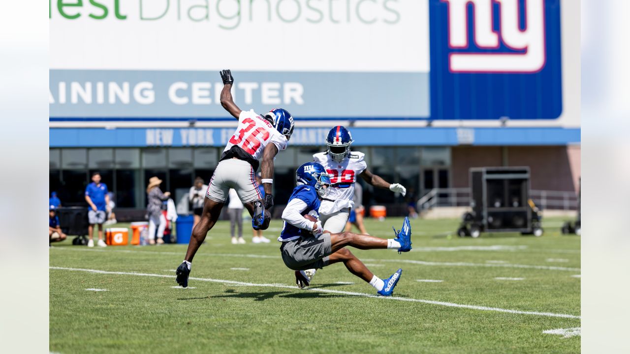 Sterling Shepard returns to Giants' training camp 8 months after tearing  Achilles