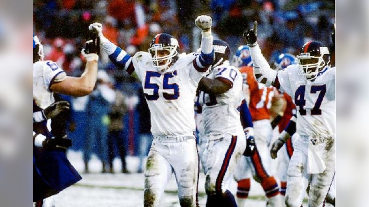December 10, 1989) Giants at Broncos Week 14 - Mile High Stadium, Denver, CO - As eight inches of snow fell on Mile High Stadium, the Giants snapped a two-game losing streak by beating the Denver Broncos 14-7. Ottis Anderson scored on a 3-yard run and David Meggett caught a 57-yard touchdown from Phil Simms in the second quarter while the Giants grinded out the victory to improve to 10-4.