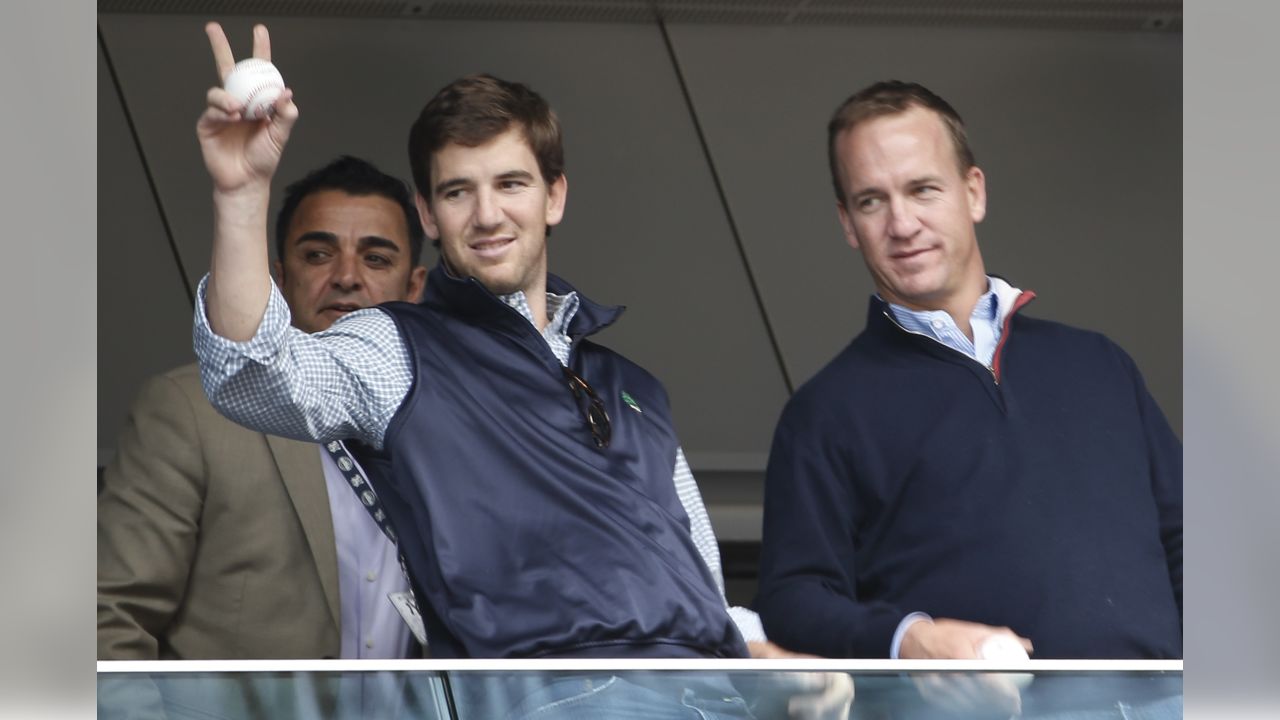 Does Eli Manning Pass Big Brother Peyton Manning with a Win in the Super  Bowl?, News, Scores, Highlights, Stats, and Rumors
