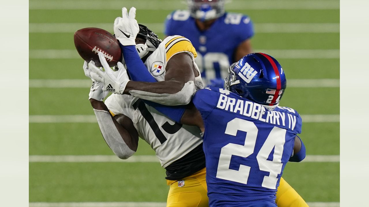 Giants drop opener to Steelers, 26-16