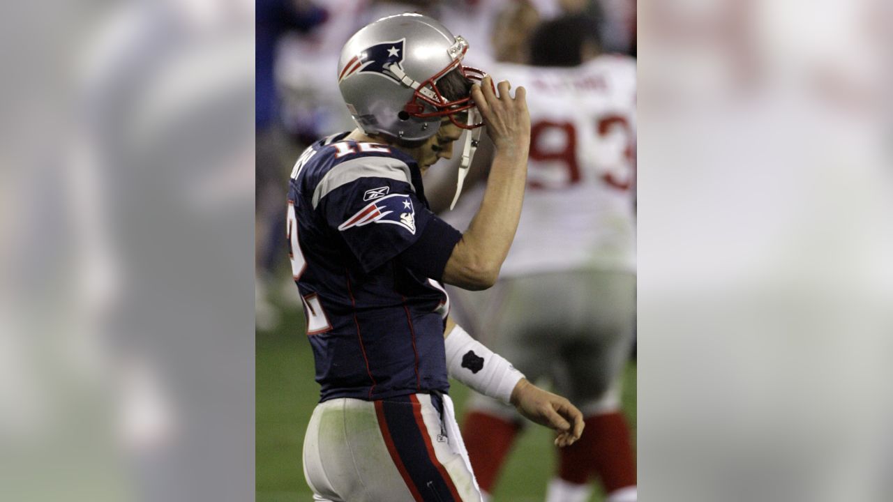 Michael Strahan looks back at SB XLII victory over Tom Brady, Patriots