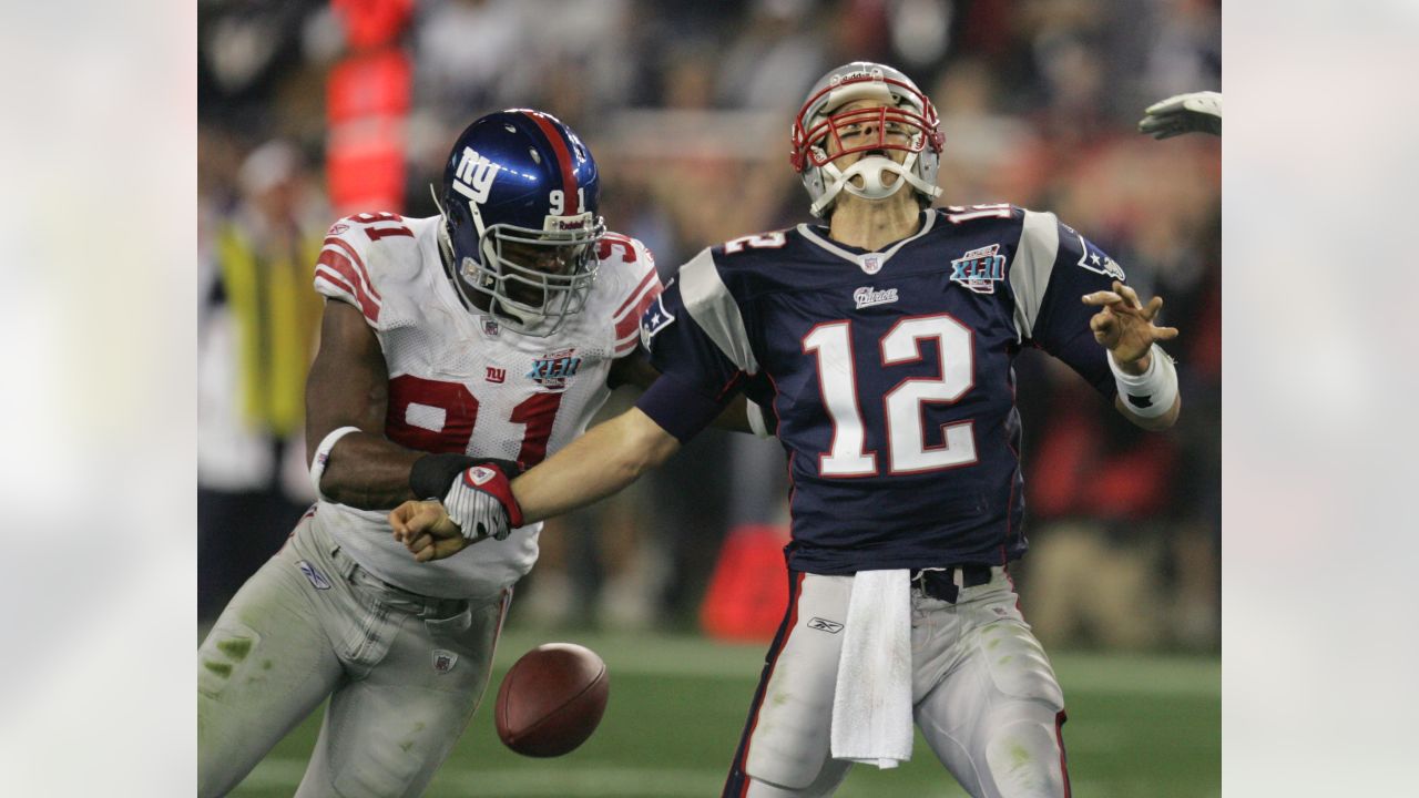 Sep 12, 2004; Philadelphia, PA, USA; NY Giants' tight end JEREMY SHOCKEY  (80) catches a ball in the 1st quarter of the New York Giants v.  Philadelphia Eagles football game at Lincoln