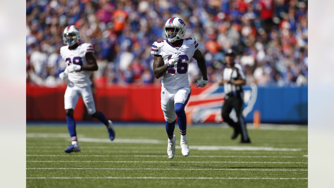 WR Robert Foster helps Bills edge out Lions at home