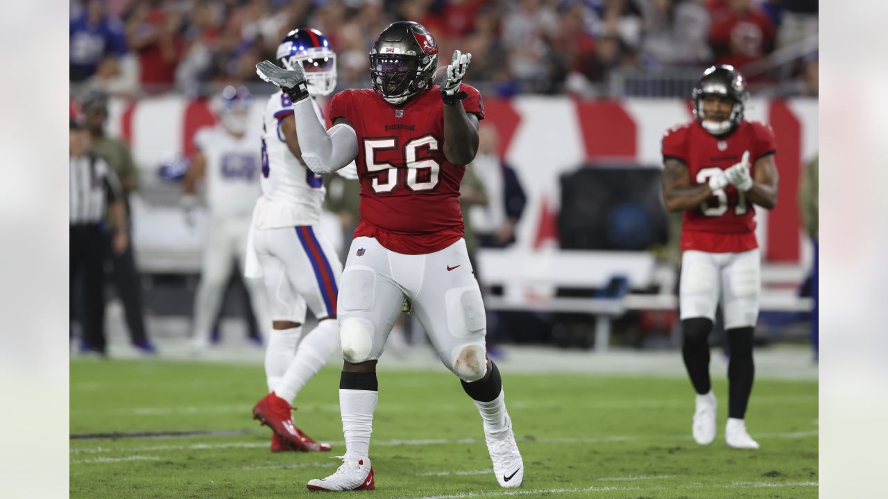 Buccaneers lose veteran defensive lineman to the New York Giants