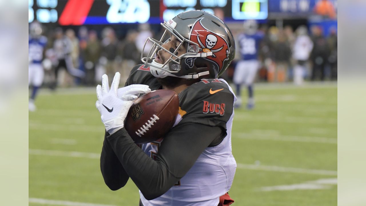 Highlights from the Bucs' Week 8 win over the Giants - Bucs Nation