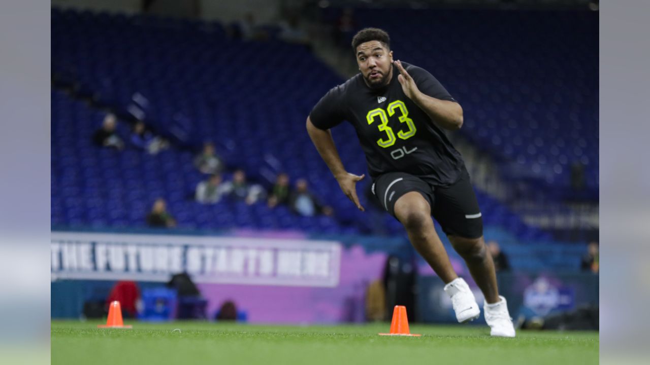 Pittsburgh Steelers' Marcus Allen prepares for an NFL football game against  the Indianapolis Colts, Monday, Nov. 28, 2022, in Indianapolis. (AP  Photo/Michael Conroy Stock Photo - Alamy