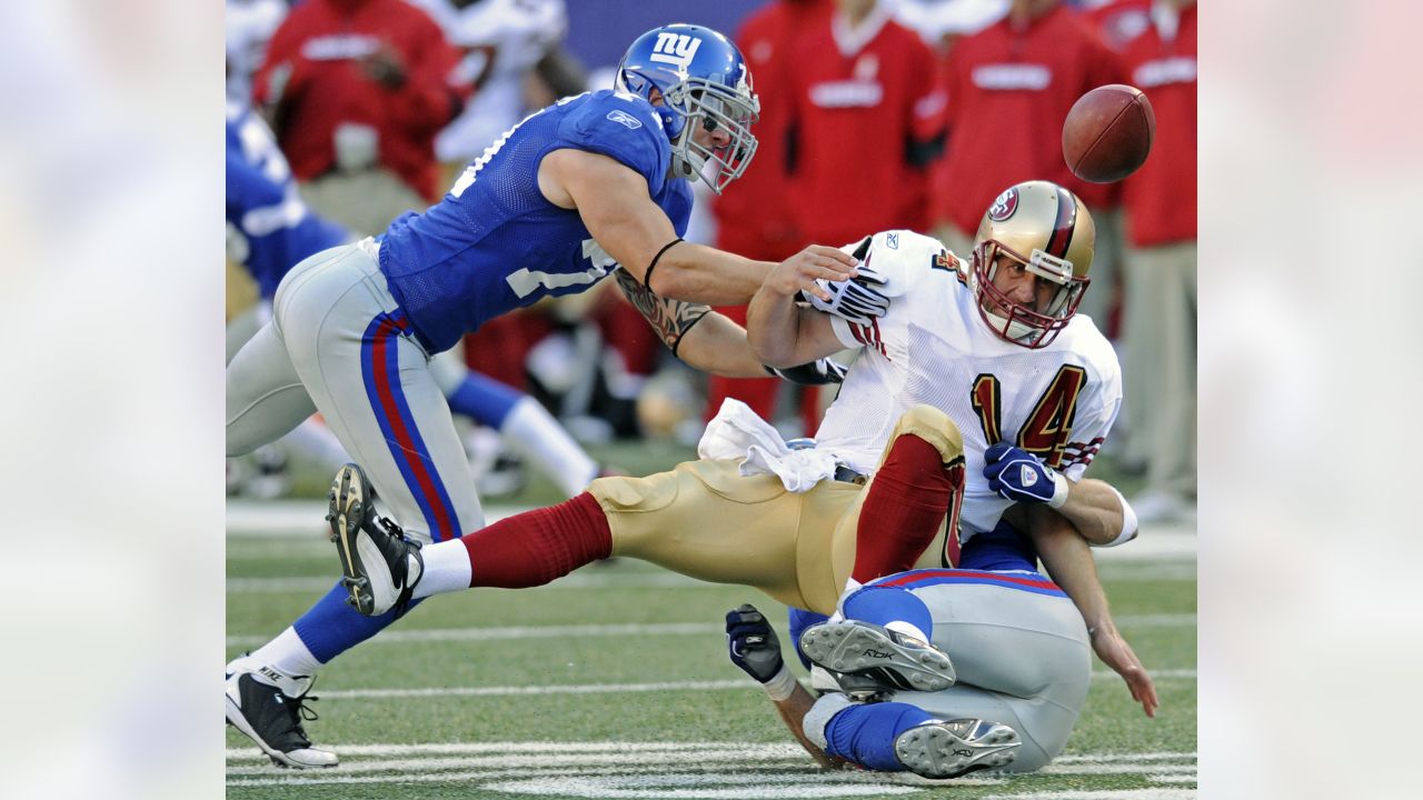 FILE - San Francisco 49ers linebacker Patrick Willis (52) celebrates after  sacking New York Giants quarterback Eli Manning in the third quarter of an  NFL football game in San Francisco, Sunday, Nov.