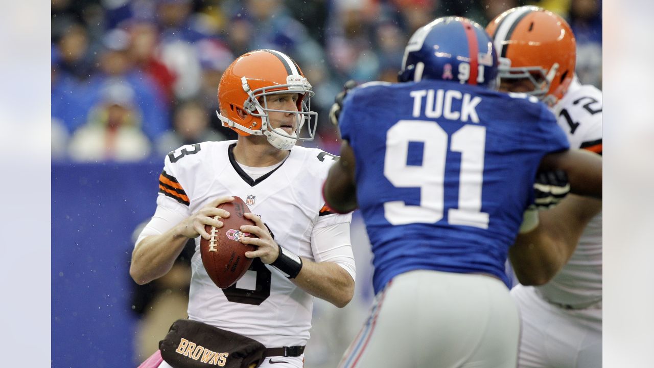 NFL: Justin Tuck's Giants career may be ending; Aaron Rodgers cleared