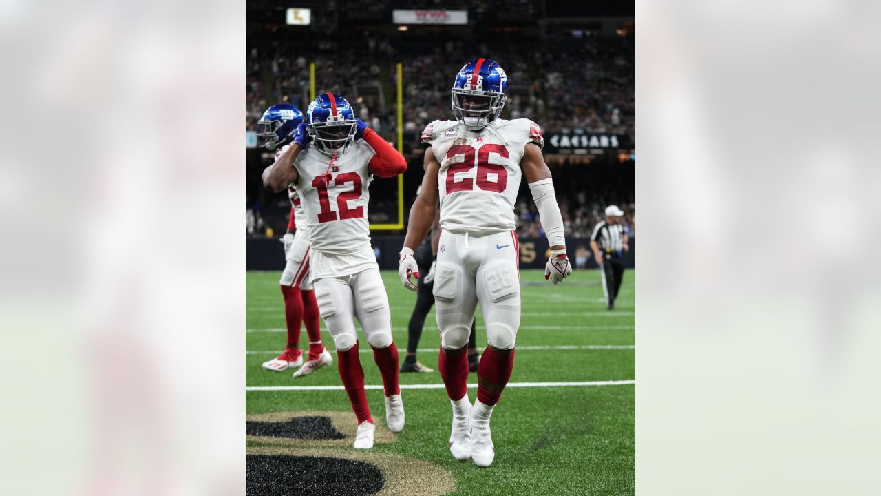 New York Giants RB Saquon Barkley back with team after false positive  COVID-19 tests but out vs. Las Vegas Raiders - ESPN