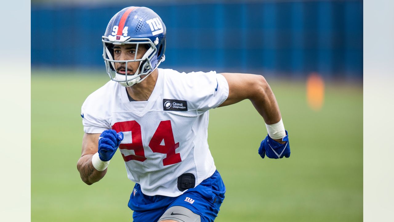 New York Giants guard Shane Lemieux speaks at preschool