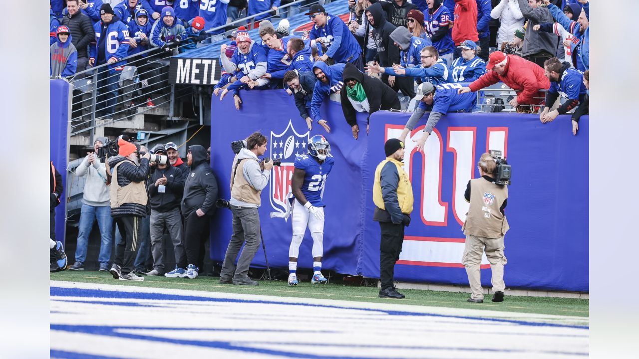 Giants clinch first playoff berth since 2016; thrash Colts 38-10