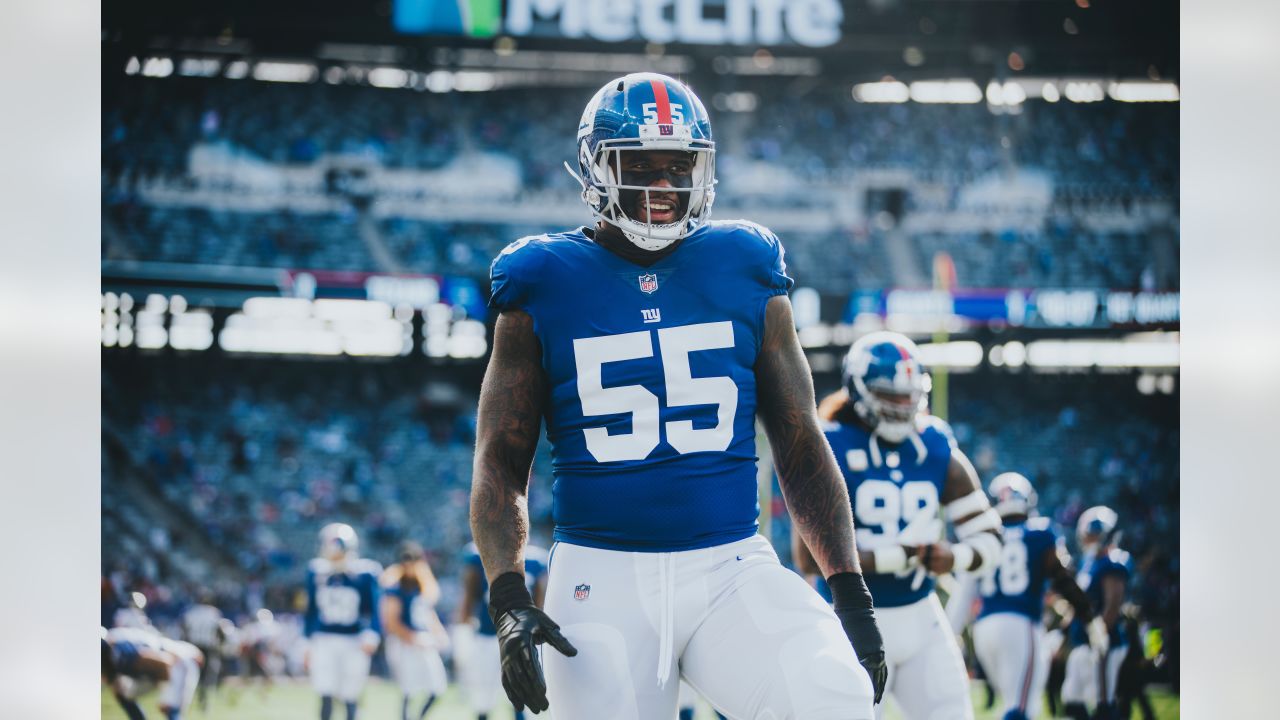 New York Giants linebacker Jihad Ward (55) stands on the sideline