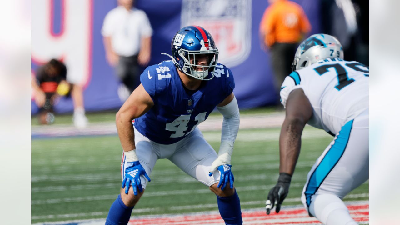 New York Giants linebacker Micah McFadden (41) looks to defend during an  NFL game against the Dallas Cowboys on Thursday, November 24, 2022, in  Arlington, Texas. (AP Photo/Matt Patterson Stock Photo - Alamy