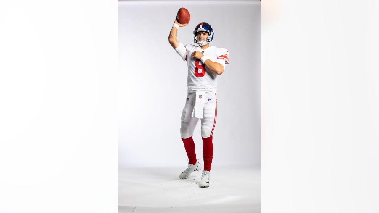 Giants will wear new road white pants - NBC Sports