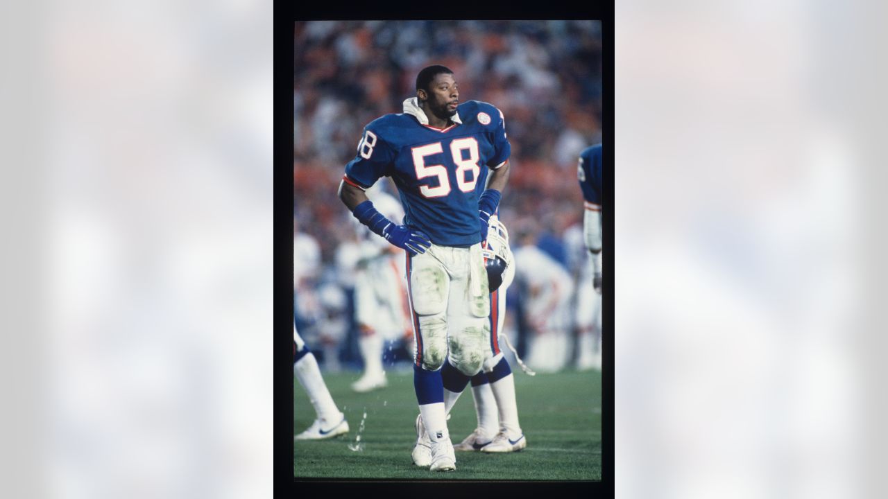 New York Giants linebacker Carl Banks during a 39-20 win over the