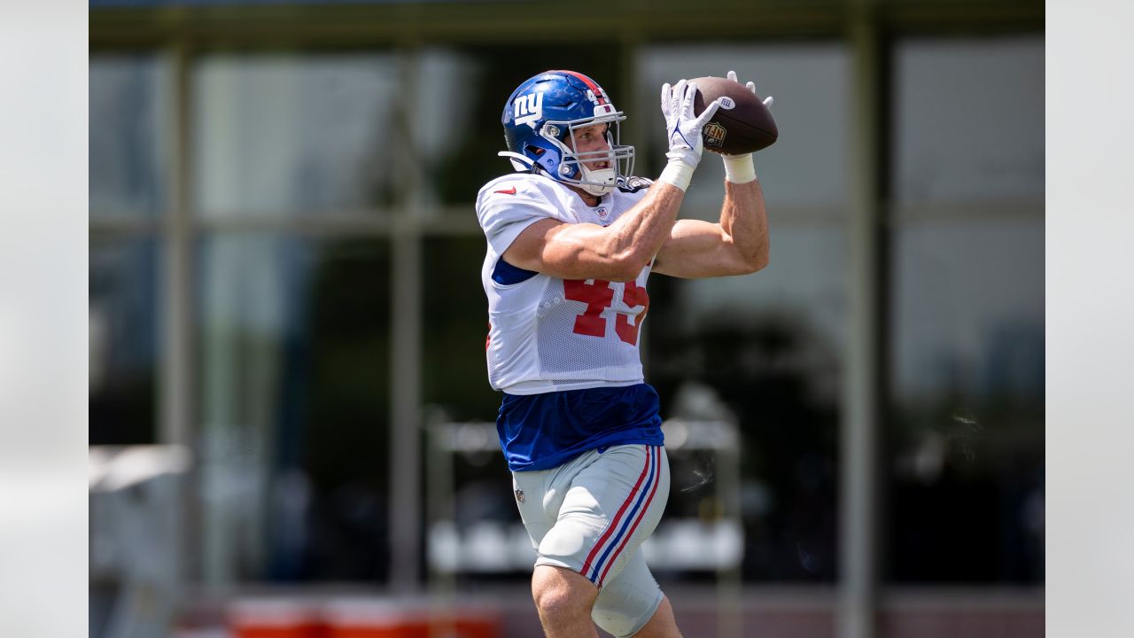 Giants rookie Wan'Dale Robinson gives offense a jolt, his mother a