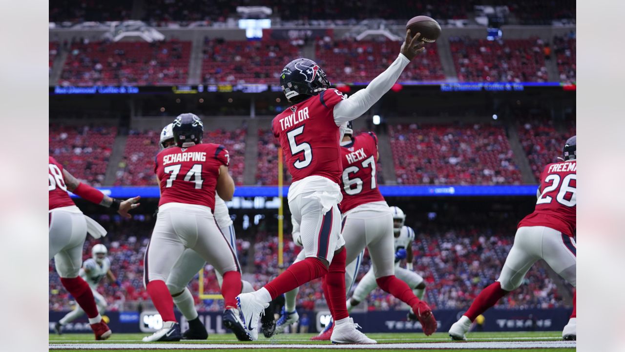 Dallas Cowboys cornerback Maurice Canady (31) follows a play during the  first half of an NFL football game against the Tampa Bay Buccaneers,  Thursday, Sept. 9, 2021, in Tampa, Fla. (AP Photo/Phelan