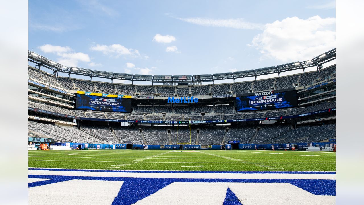 Giants Logo Featured At Midfield On New MetLife Stadium Turf - The Spun:  What's Trending In The Sports World Today