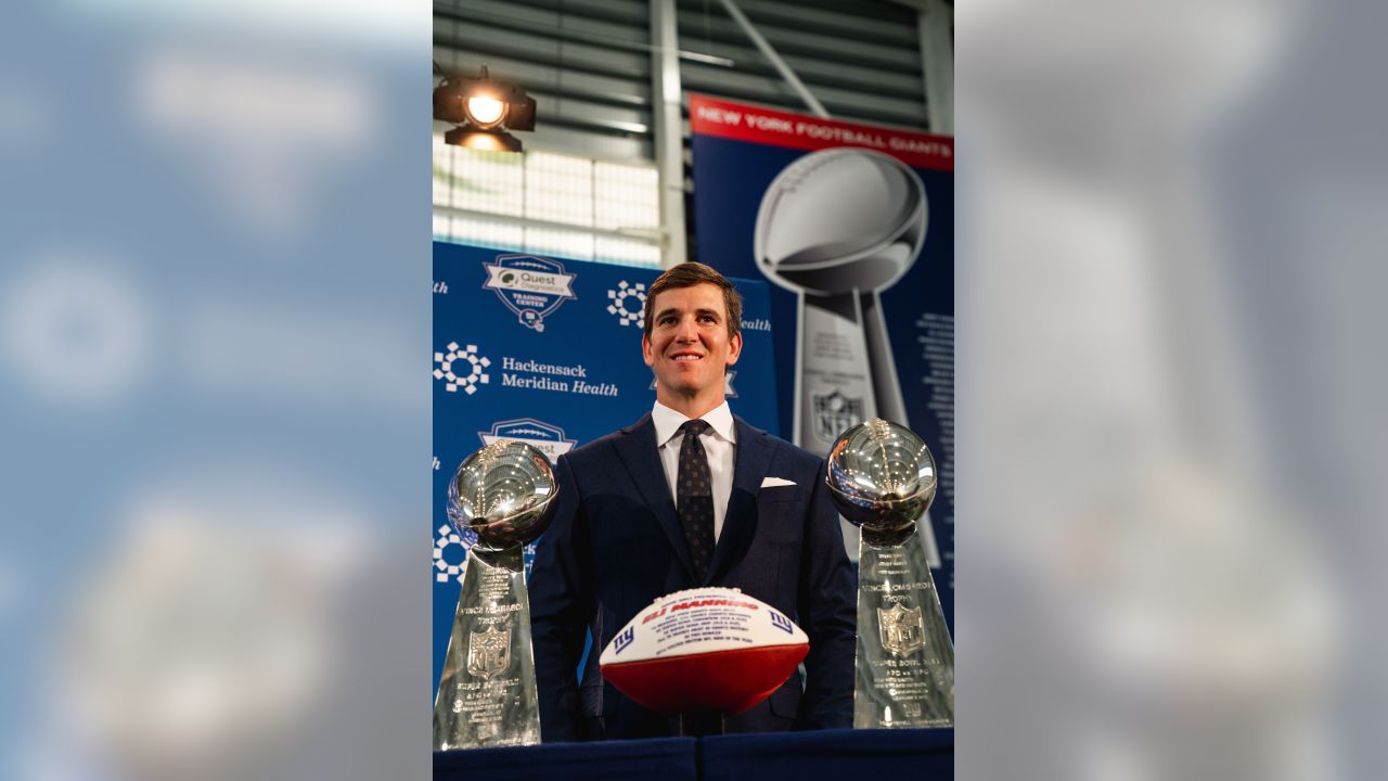 Eli Manning Talks Fatherhood, Early Football Memories, and Why He Could  Never Be an NFL Coach - Parade