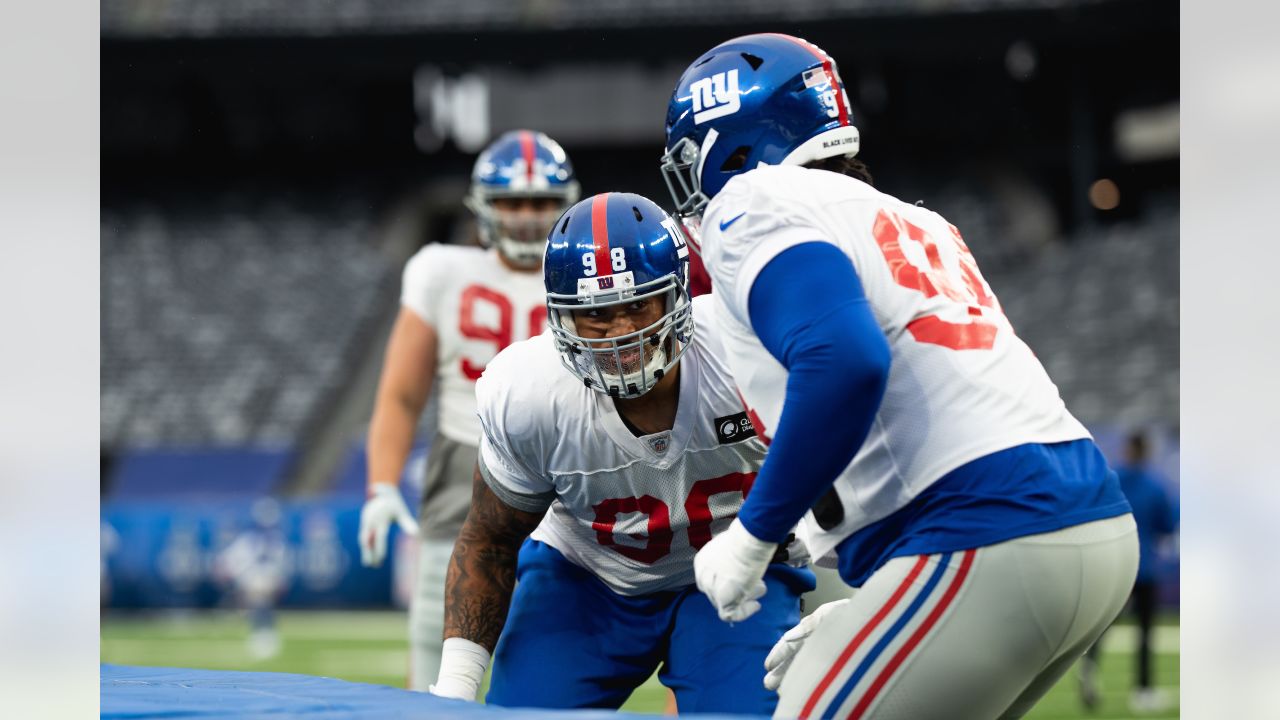 Reports: Giants agree to terms with DT Austin Johnson