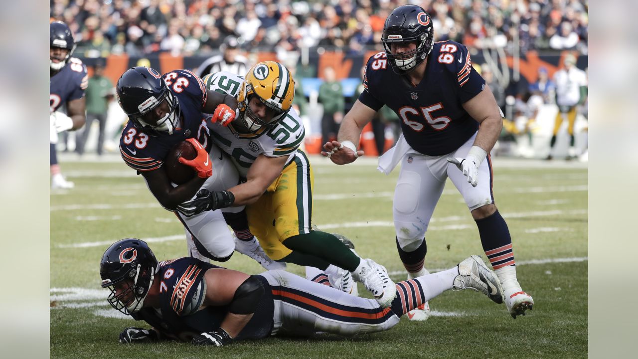 Blake Martinez's hustle, defense's goal-line stand lift Packers