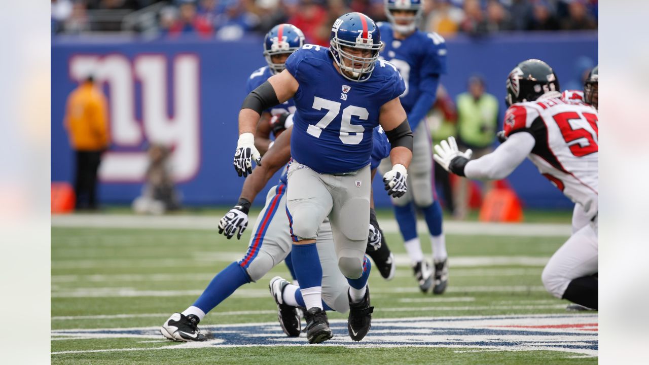 Giants Rout Falcons 24-2 in NFC Wild-Card Game - WSJ