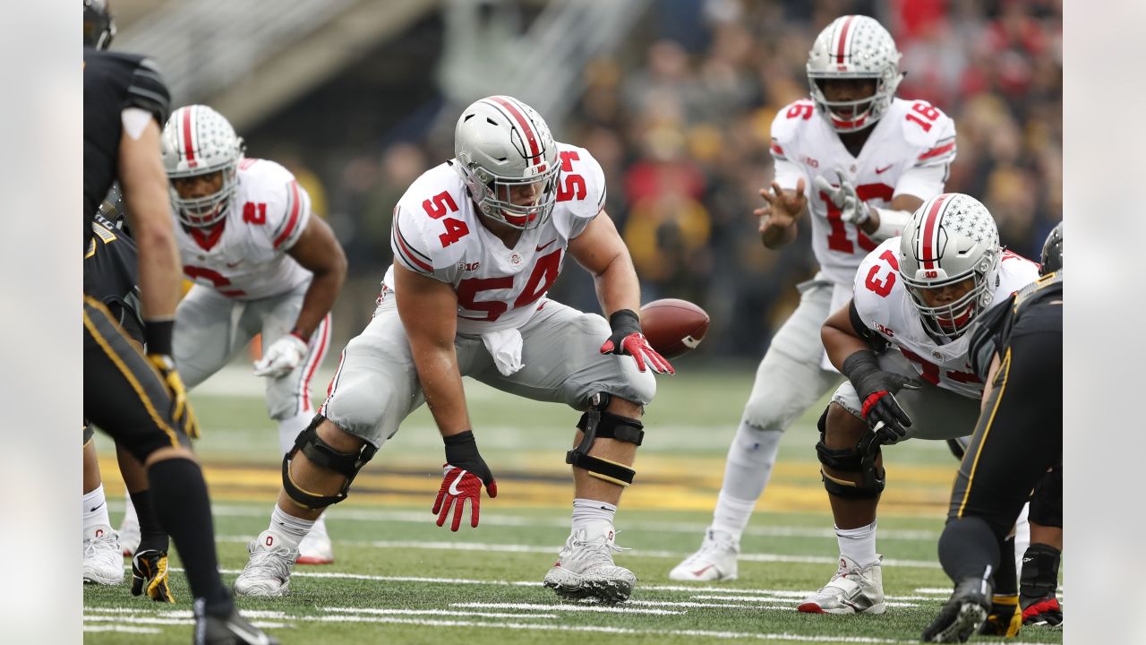 Giants' Billy Price expected out Sunday after family tragedy