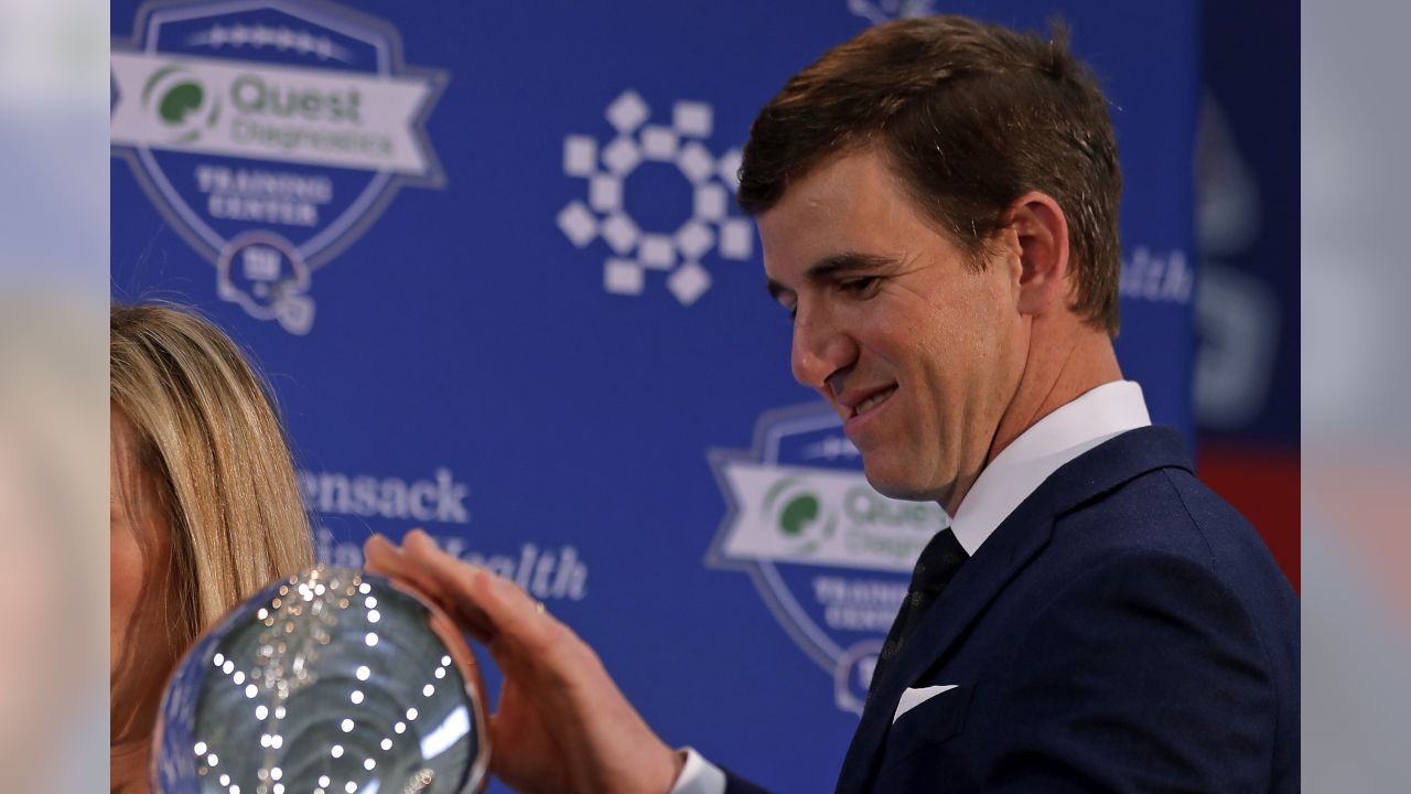 Eli Manning Dodges Question About Giants 'Curse' Ahead of His