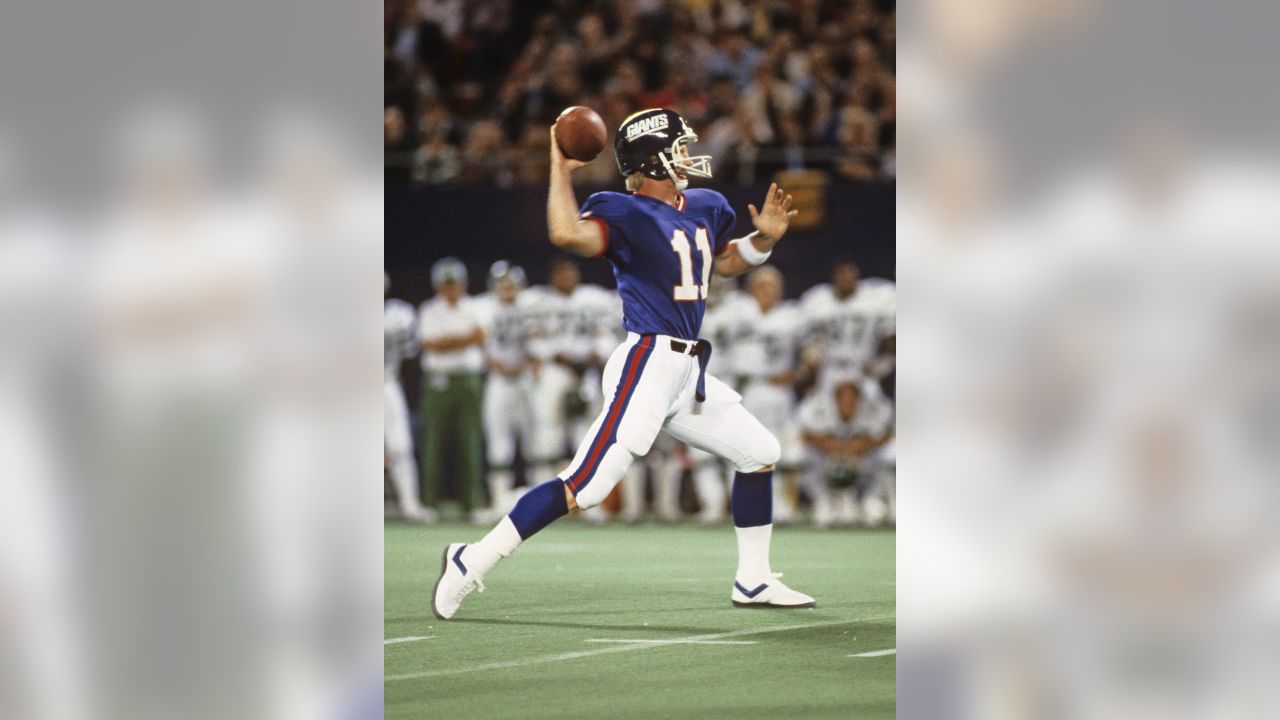 Giants release uniform schedule; will wear Super Bowl XXV-era classics vs.  Buccaneers